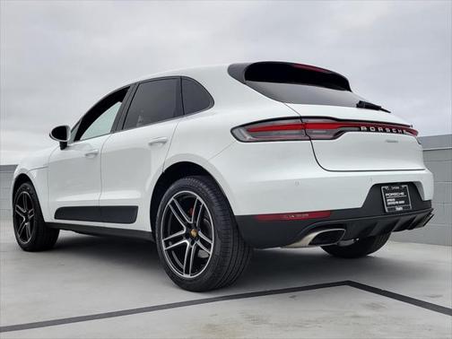 2021 Porsche Macan Base