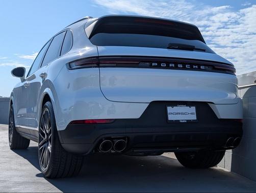 2026 Porsche Cayenne Cayenne