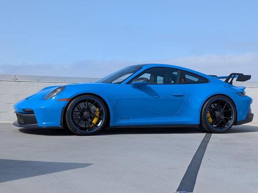 Shark Blue 2022 Porsche 911 GT3