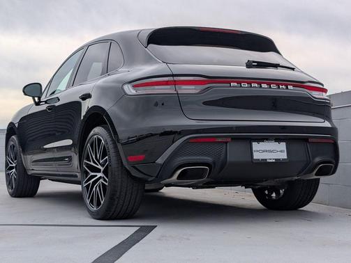 2026 Porsche Macan 