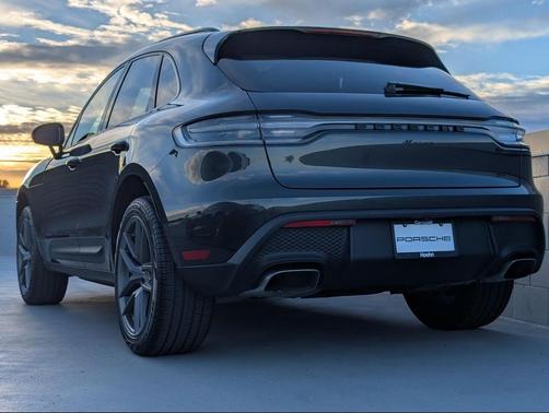 2024 Porsche Macan 