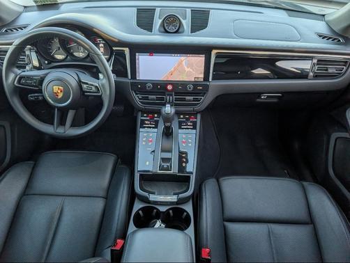 2024 Porsche Macan 