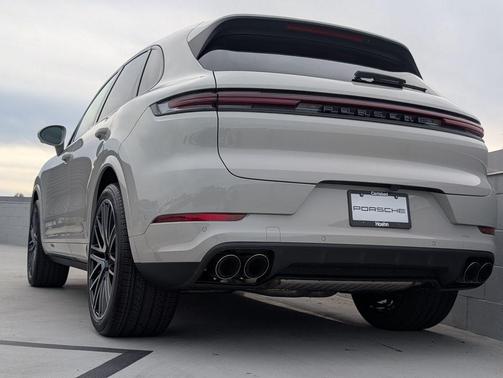 2026 Porsche Cayenne Cayenne
