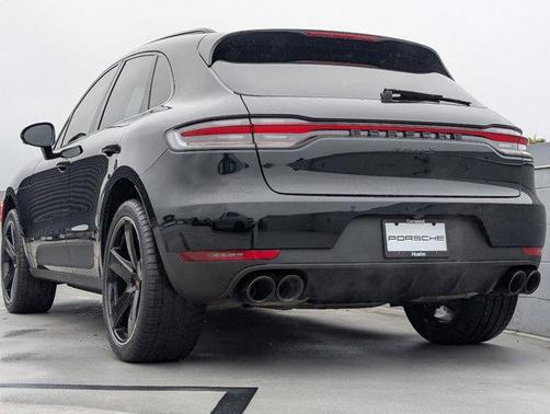 2020 Porsche Macan Base