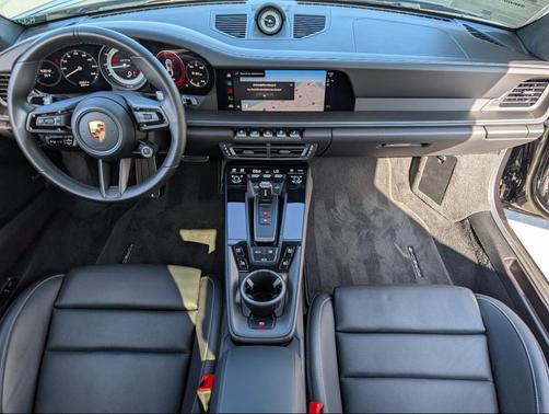 2024 Porsche 911 Carrera GTS