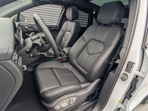 2026 Porsche Macan T