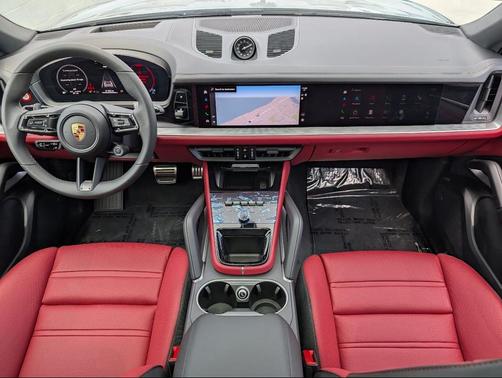 2025 Porsche Cayenne S