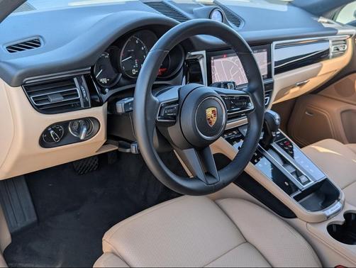 2024 Porsche Macan T