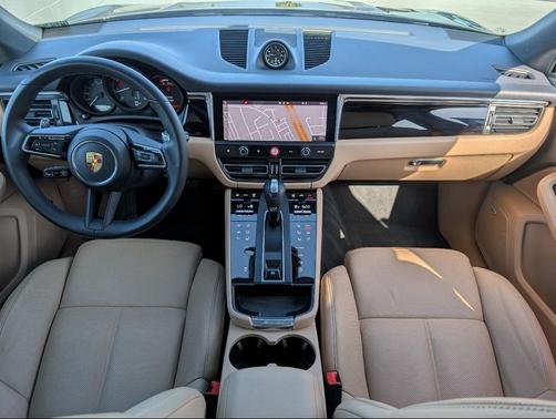 2024 Porsche Macan T