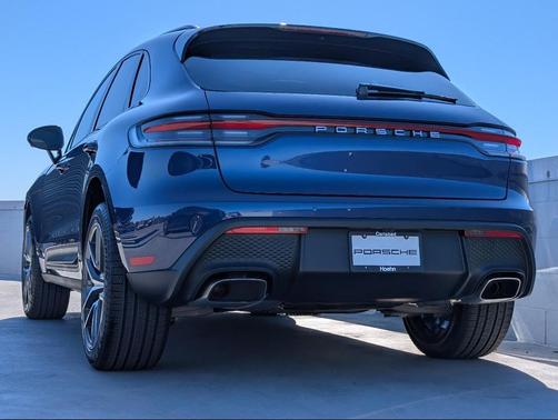 2026 Porsche Macan 