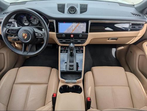 2024 Porsche Macan
