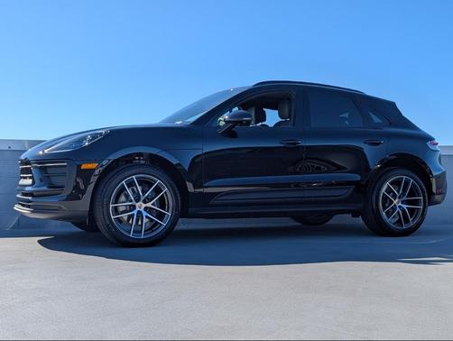 2026 Porsche Macan 