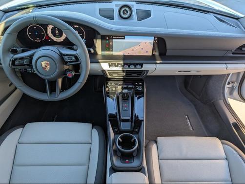 2026 Porsche 911 Carrera GTS