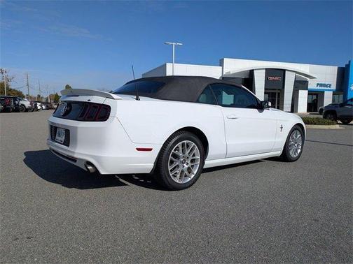 2014 Ford Mustang V6 Premium