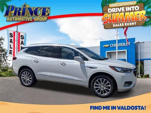 2020 Buick Enclave Essence