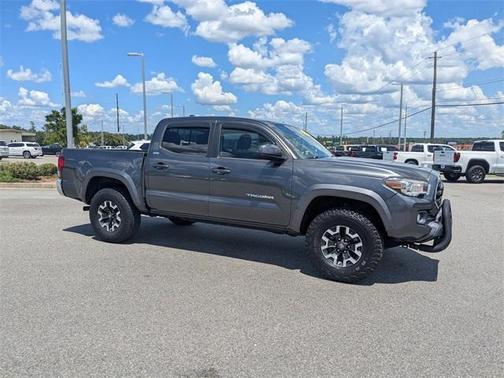 2018 Toyota Tacoma SR5