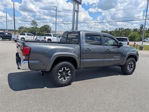 2018 Toyota Tacoma SR5