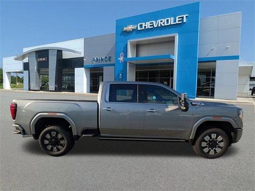 2025 GMC Sierra 2500 Denali