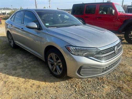 2023 Volkswagen Jetta 1.5T SE