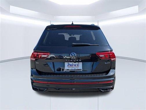 2022 Volkswagen Tiguan 2.0T SE R-Line Black