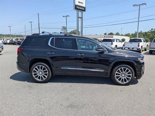 2021 GMC Acadia Denali