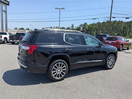 2021 GMC Acadia Denali