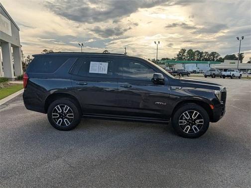2023 GMC Yukon AT4