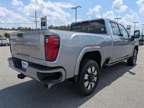 2025 GMC Sierra 2500 Denali