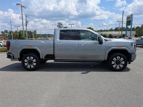 2025 GMC Sierra 2500 Denali