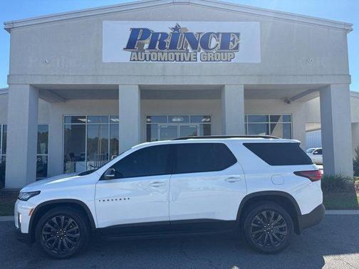 2022 Chevrolet Traverse RS