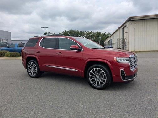 2022 GMC Acadia Denali