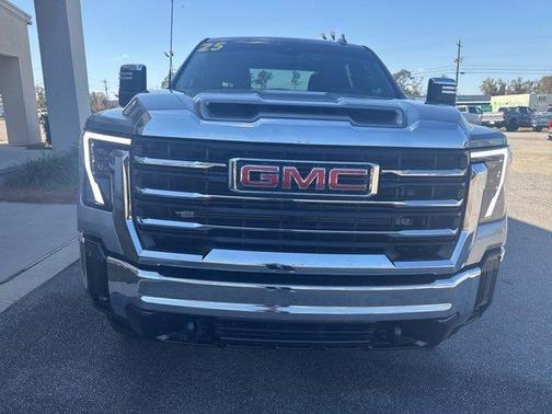 2025 GMC Sierra 2500 SLT