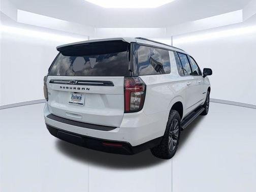 2024 Chevrolet Suburban Z71