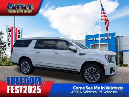 2023 GMC Yukon XL Denali Ultimate