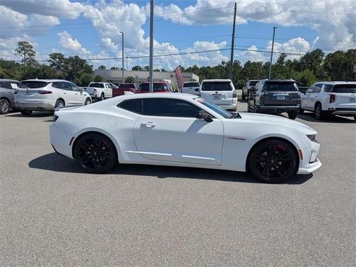 2022 Chevrolet Camaro 2LT