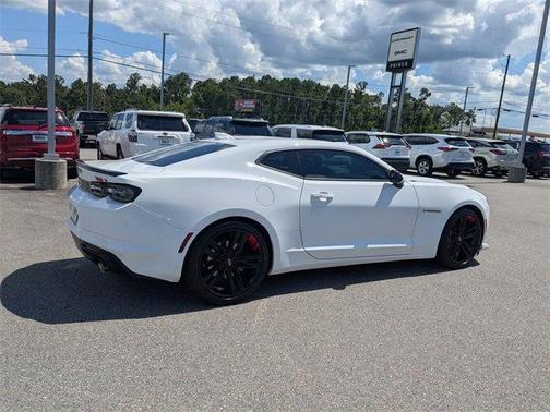 2022 Chevrolet Camaro 2LT