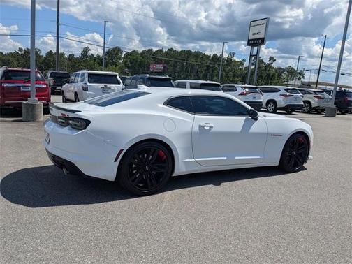 2022 Chevrolet Camaro 2LT