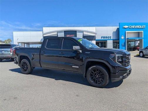 2022 GMC Sierra 1500 Elevation