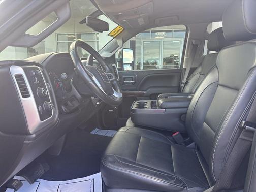 2018 GMC Sierra 2500 SLT