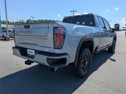 2025 GMC Sierra 2500 AT4