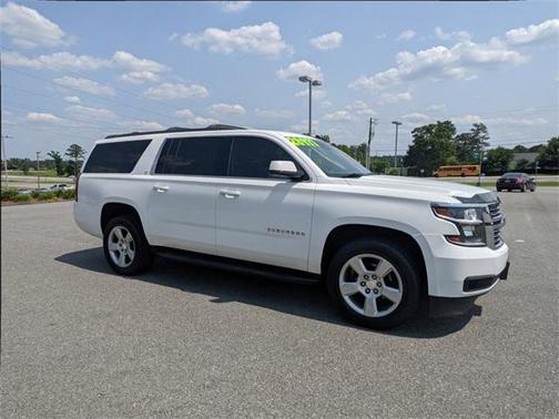 Photo 3 of 28 of 2015 Chevrolet Suburban 1500 LT