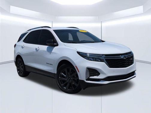 Summit White 2022 Chevrolet Equinox RS