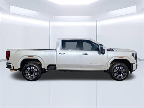 2024 GMC Sierra 2500 Denali