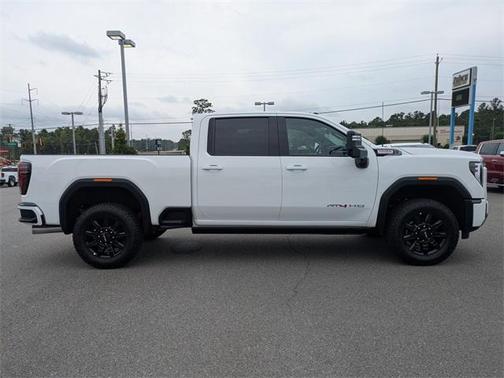 2025 GMC Sierra 2500 AT4
