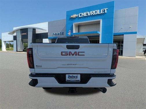 2025 GMC Sierra 2500 Denali