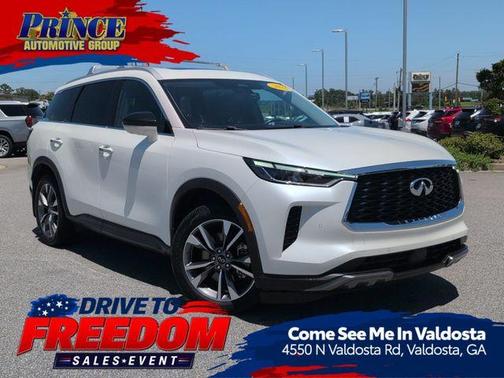 Majestic White 2022 INFINITI QX60 Luxe