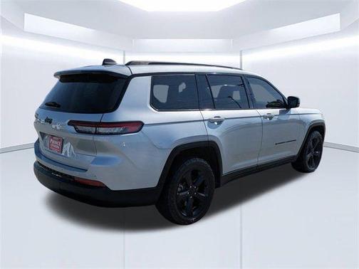 2021 Jeep Grand Cherokee L Laredo