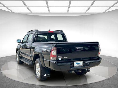 2015 Toyota Tacoma Base