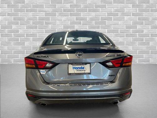 2022 Nissan Altima SR Intelligent AWD