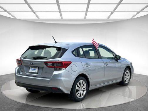 2022 Subaru Impreza Base